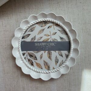 Shabby Chic White and Gold Decorative Picture Frame